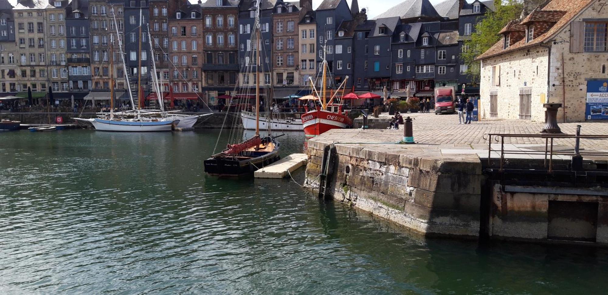 Le Petit Honfleur Apartment Екстериор снимка